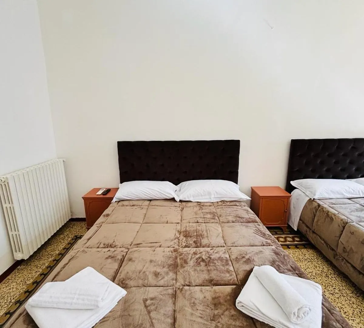 Albizi Bnb Bed & Breakfast Florence