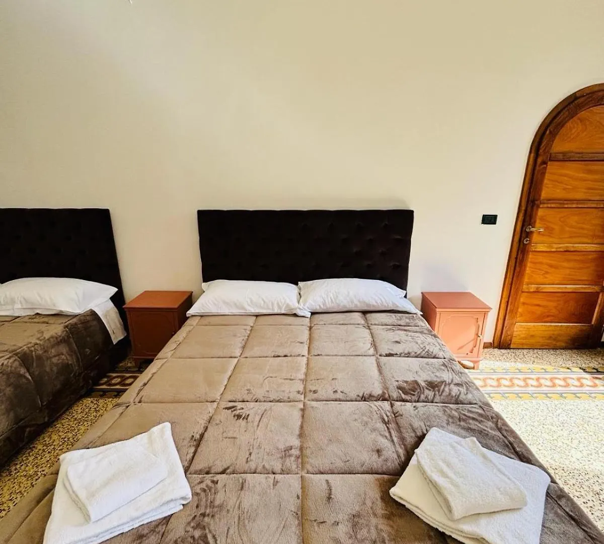Albizi Bnb Bed & Breakfast Florence Italy