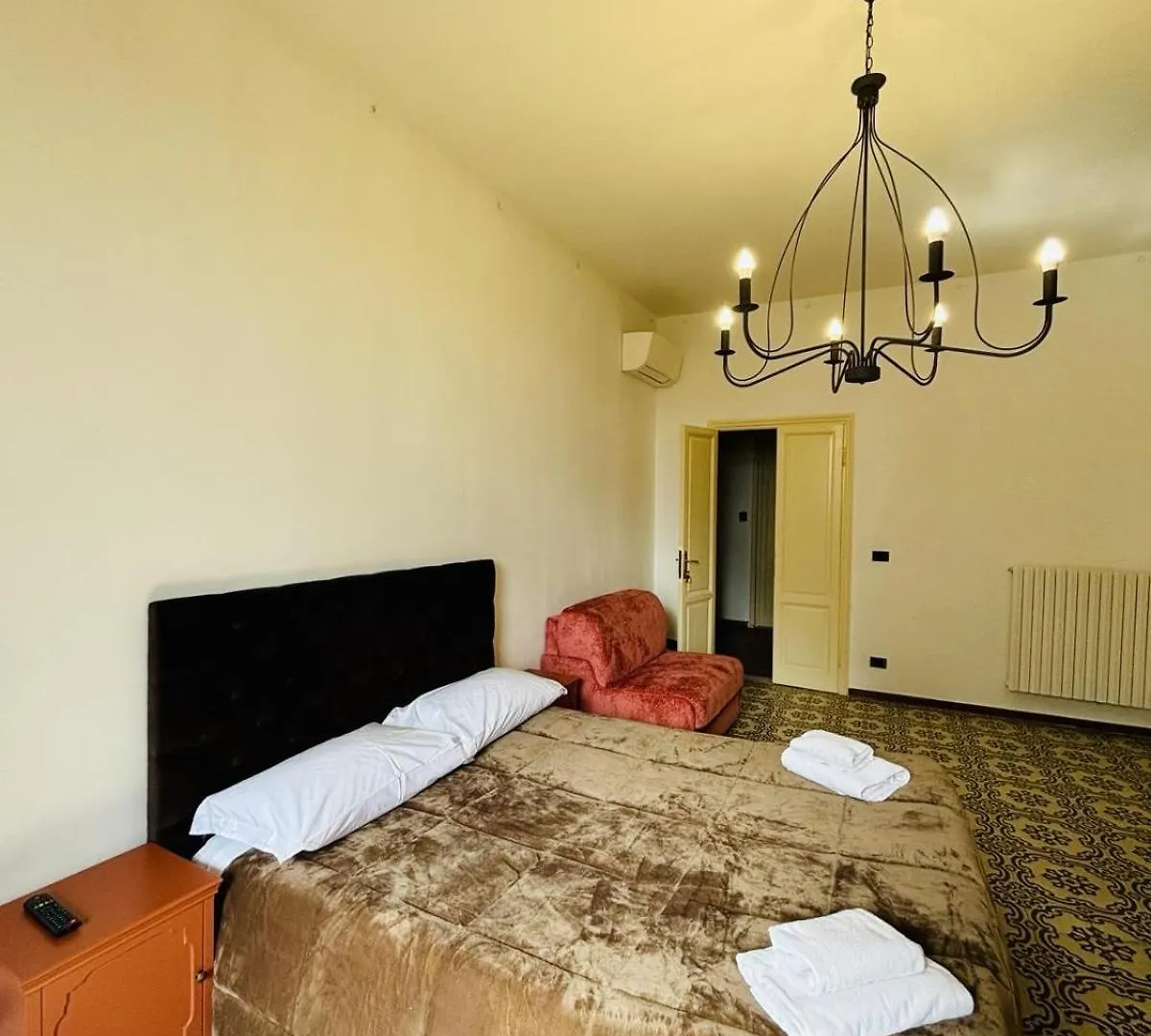Albizi Bnb Bed & Breakfast Florence
